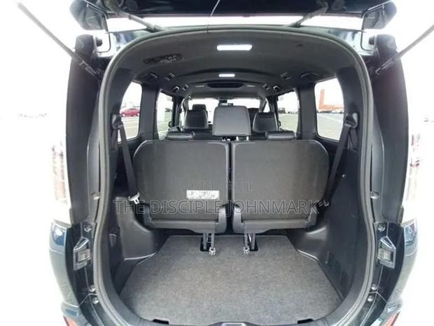 Toyota Noah 2019 Black
