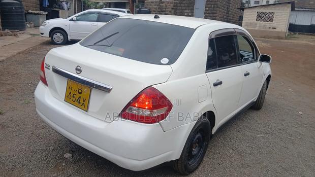 Nissan Tiida 2008 White