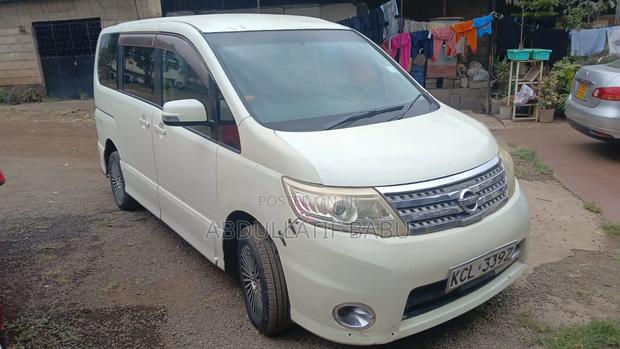 Nissan Serena 2010 White