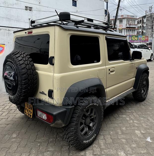 Suzuki Jimny 2018 Beige