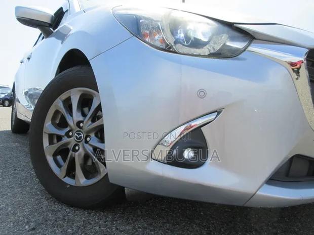 Mazda Demio 2019 Silver