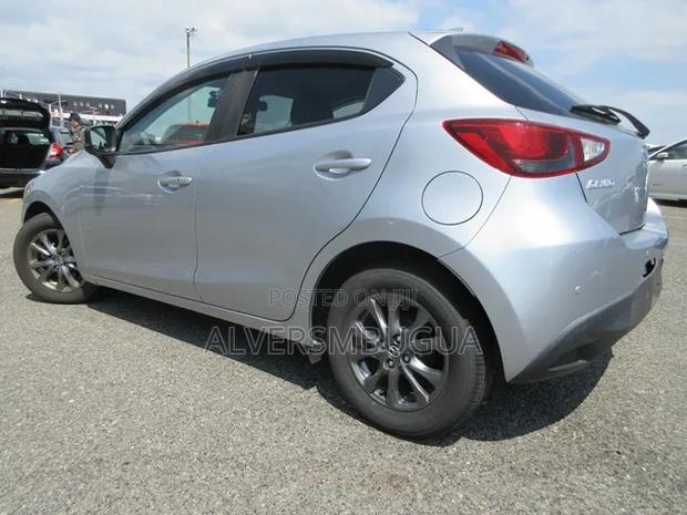 Mazda Demio 2019 Silver