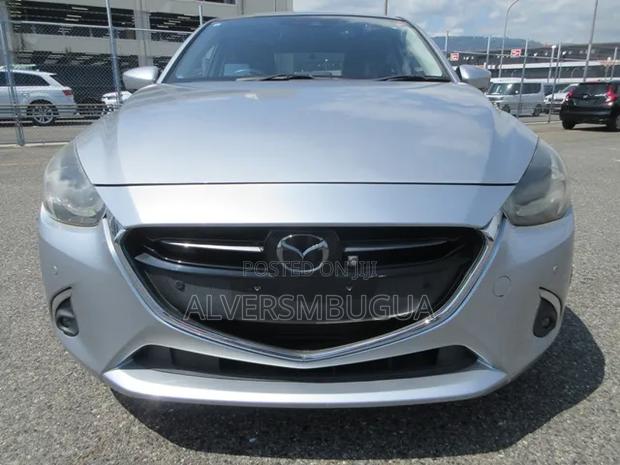 Mazda Demio 2019 Silver