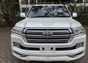 Toyota Land Cruiser 4.6 V8 ZX 2017 White for sale