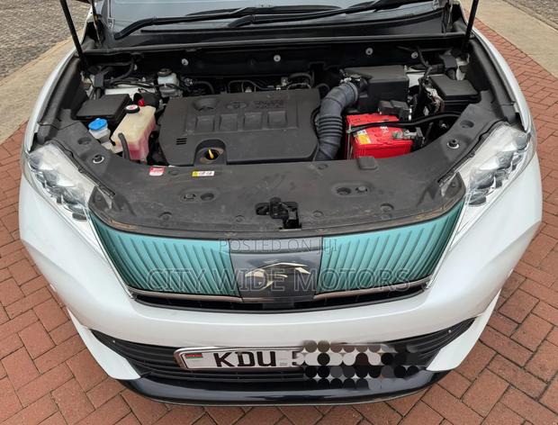 Toyota Harrier 2018 White