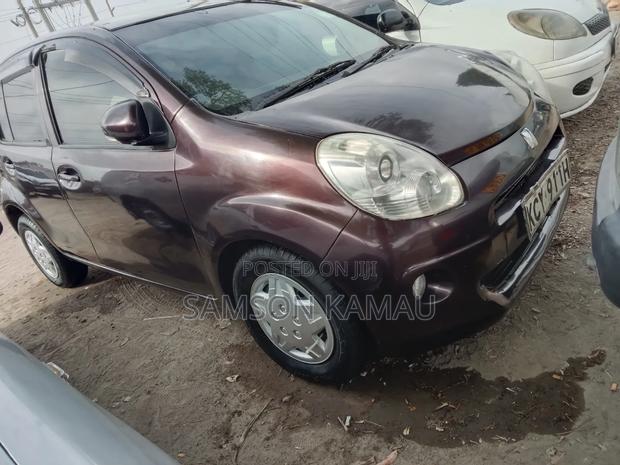 Toyota Passo 2012 Maroon