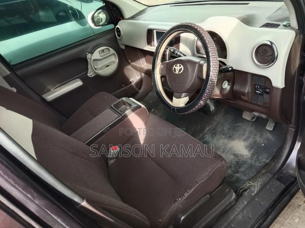 Toyota Passo 2012 Maroon