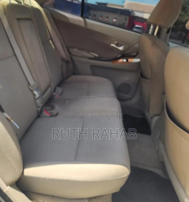Toyota Premio 2009 Silver