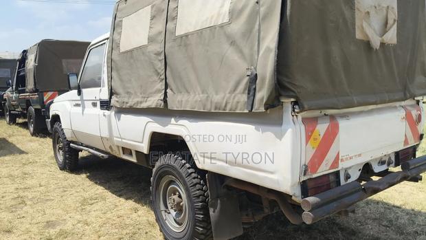 Toyota Land Cruiser 79 Series 2018 White