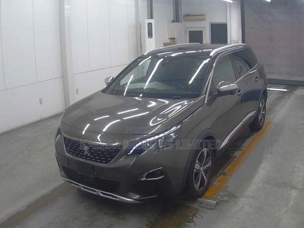 Peugeot 5008 2.0 BlueHDi 180 GT 2019 Green