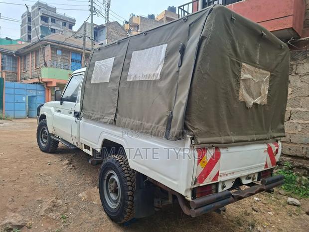 Toyota Land Cruiser 79 Series 2018 White