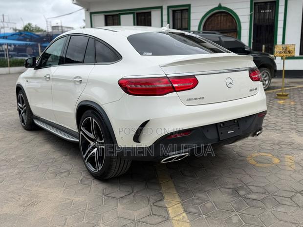 Mercedes-Benz GLE-Class AMG GLE 43 4MATIC 2019 White