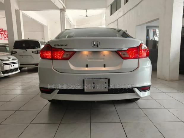 Honda Grace 1.5 Hybrid FWD 2020 White