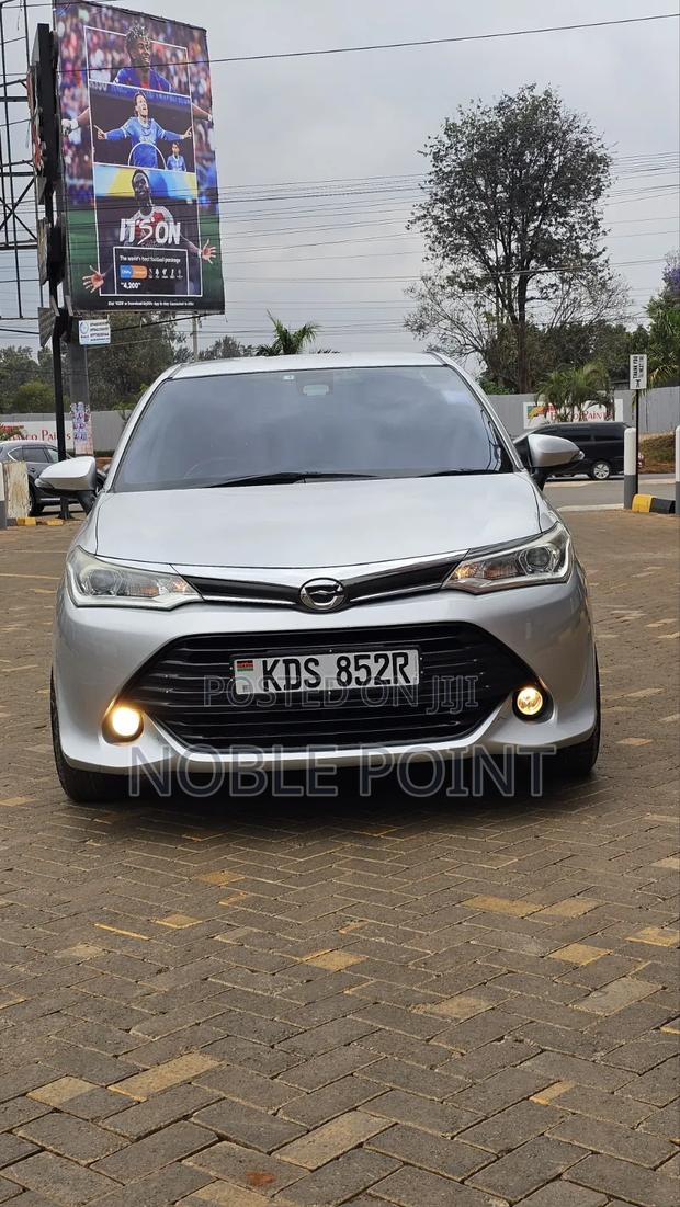 Toyota Axio 2016 Silver