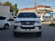 Toyota Fortuner 2.8 D AWD 2019 White for sale