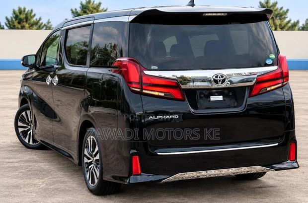 Toyota Alphard 2.5 Petrol FWD 2019 Black