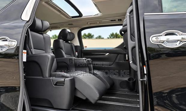 Toyota Alphard 2.5 Petrol FWD 2019 Black