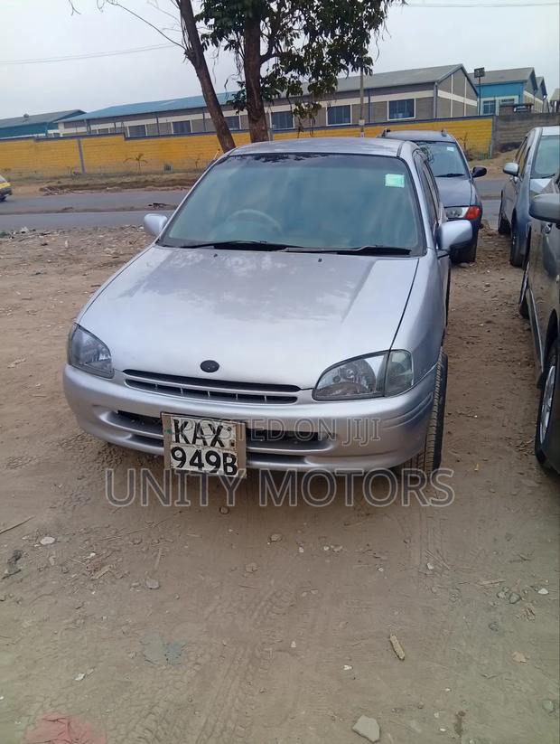 Toyota Starlet 2003 Silver