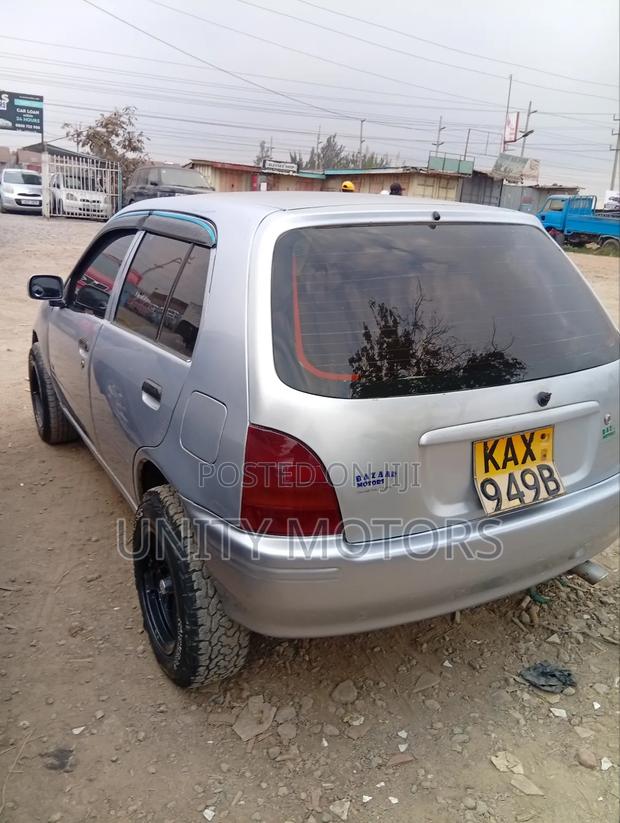 Toyota Starlet 2003 Silver