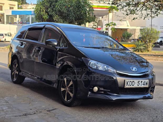 Toyota Wish 2015 Black