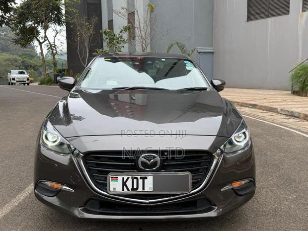 Mazda Axela 2018 Gray