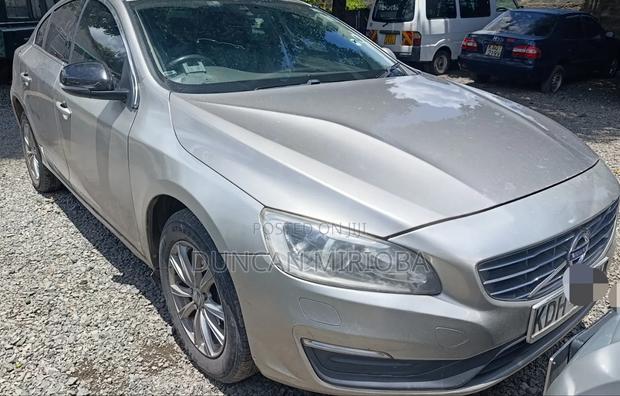 Volvo S60 2014