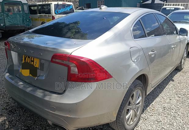 Volvo S60 2014