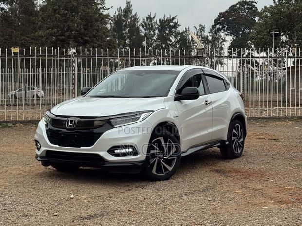 Honda Vezel 1.5 Hybrid 2WD 2019 White