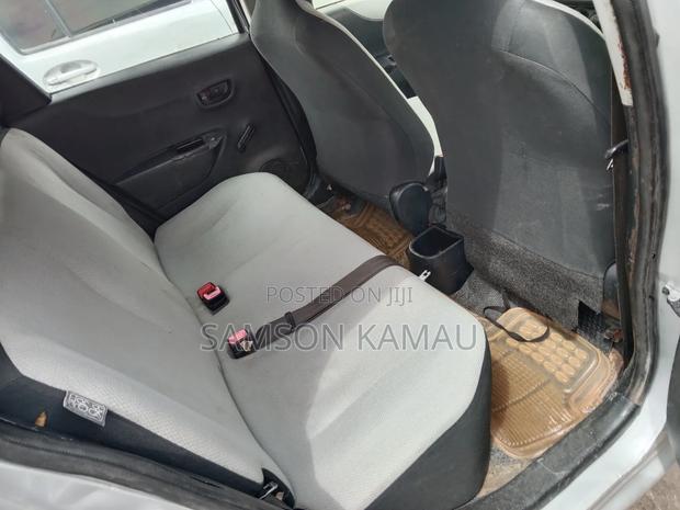 Toyota Vitz 2012 Silver