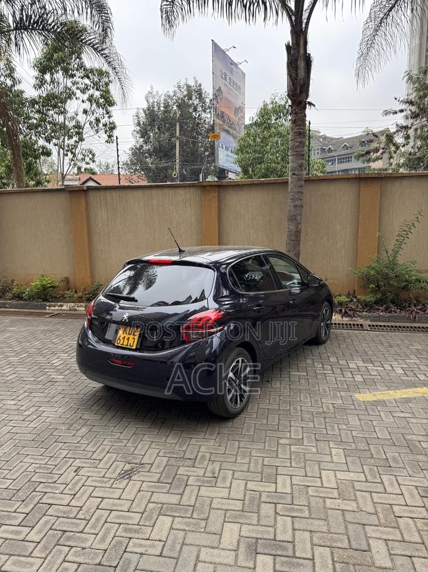 Peugeot 208 2019 Blue