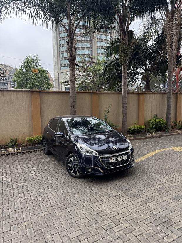 Peugeot 208 2019 Blue