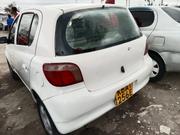 Toyota Vitz 2004 White for sale