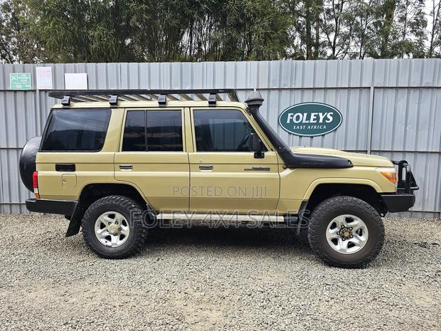Toyota Land Cruiser 76 Series 2016 Brown