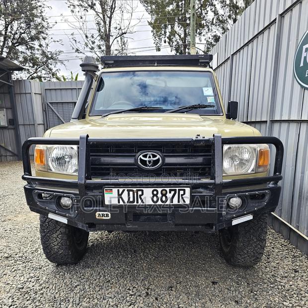 Toyota Land Cruiser 76 Series 2016 Brown