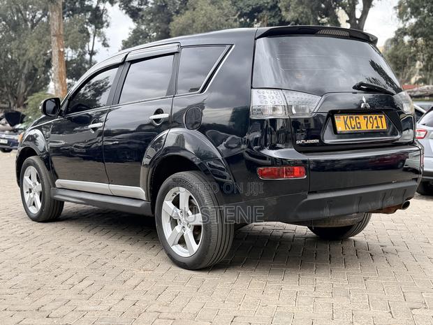 Mitsubishi Outlander 2009 Black