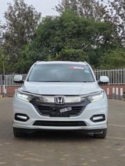 Honda Vezel 2019 Silver for sale