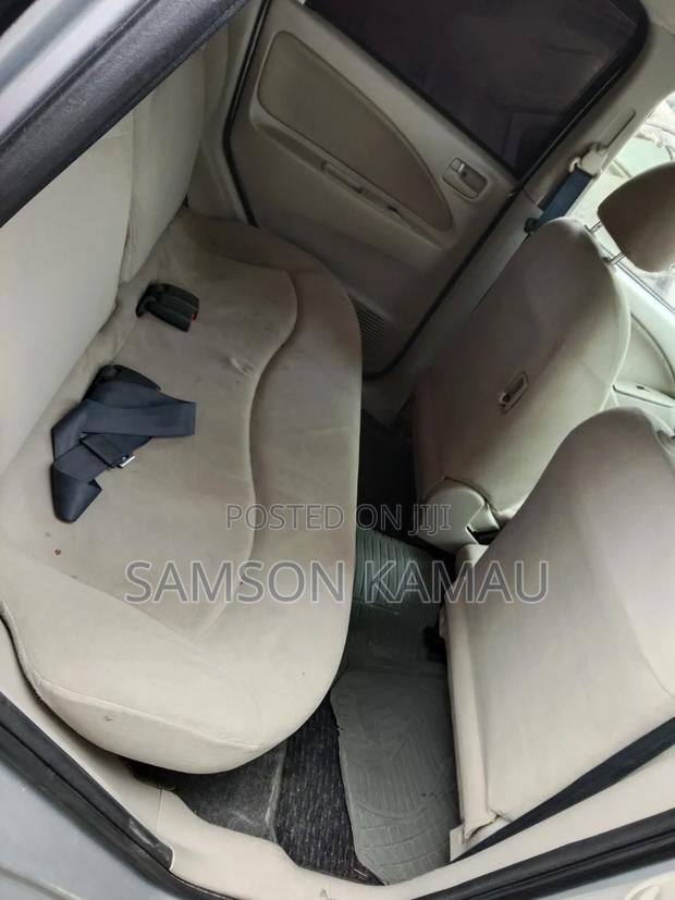 Mitsubishi Colt 2010 Silver