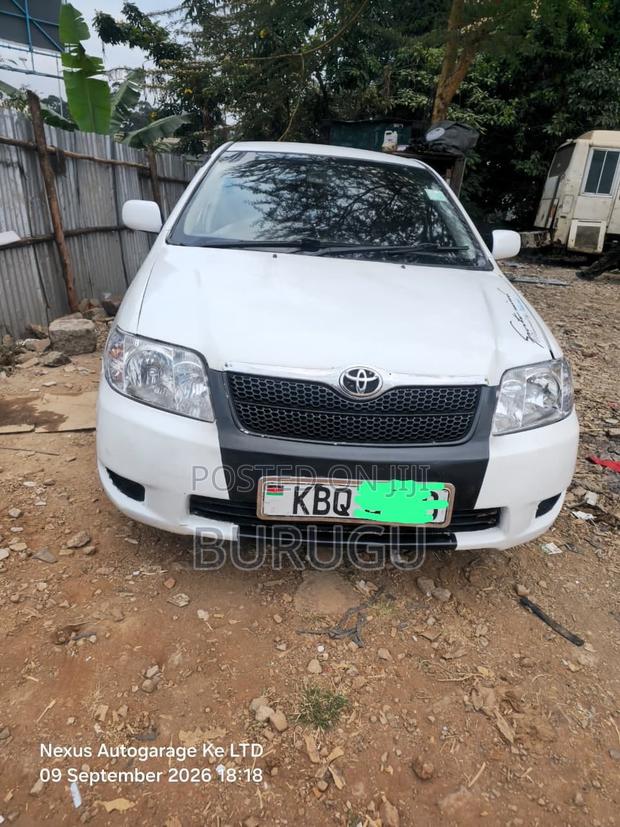 Toyota Corolla 2007 White