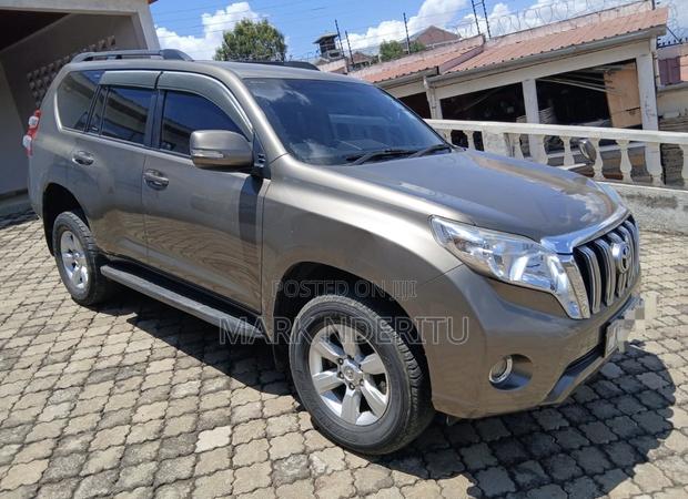 Toyota Land Cruiser Prado 2016 Brown