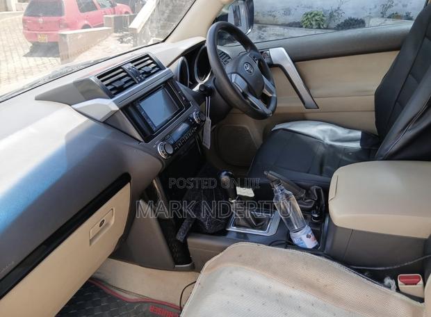 Toyota Land Cruiser Prado 2016 Brown