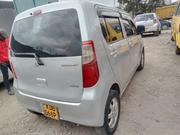 Suzuki Wagon R 2014 Silver for sale