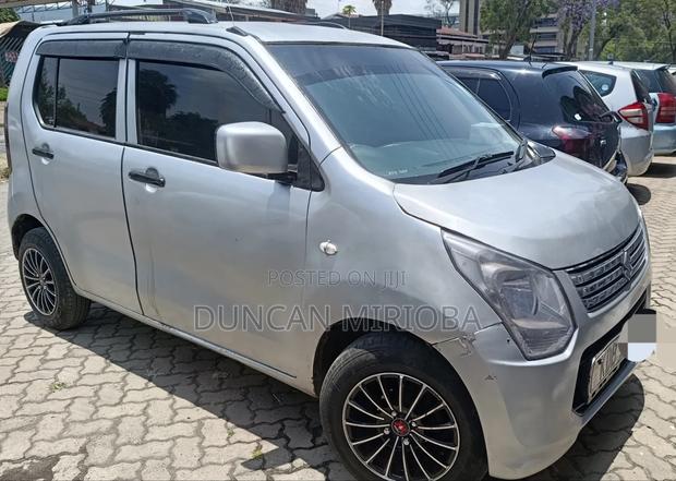 Suzuki Wagon R 2014 Silver