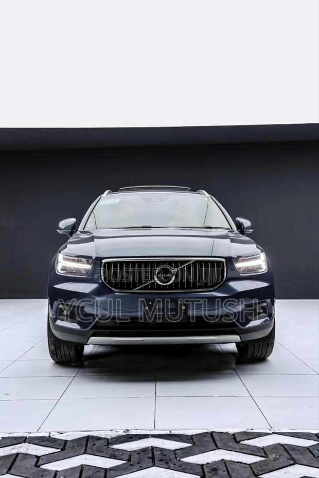 Volvo XC40 T5 Petrol AWD 2019 Blue