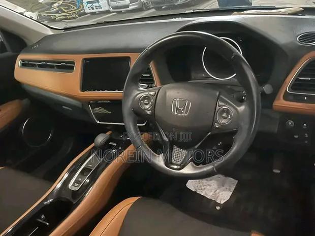 Honda Vezel 2018 Teal