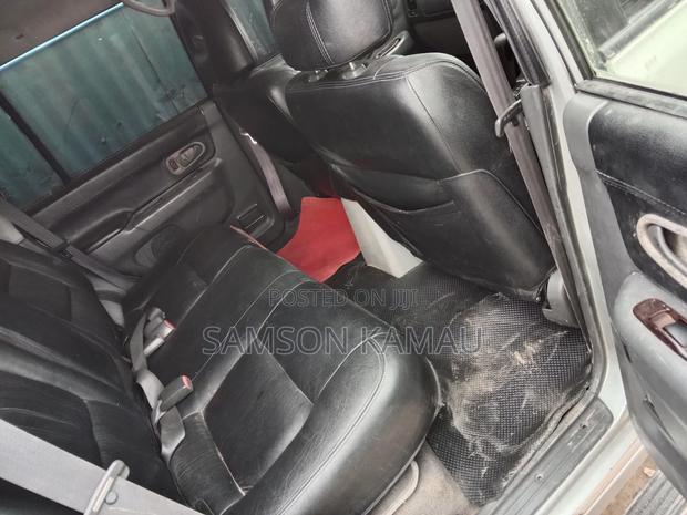 Mitsubishi Shogun 2000 Silver