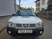 Nissan Hardbody 2013 White for sale