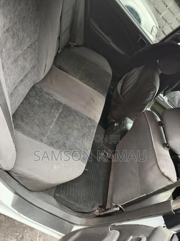 Toyota Carina 2001 White