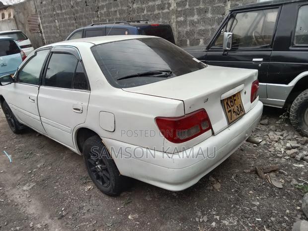 Toyota Carina 2001 White