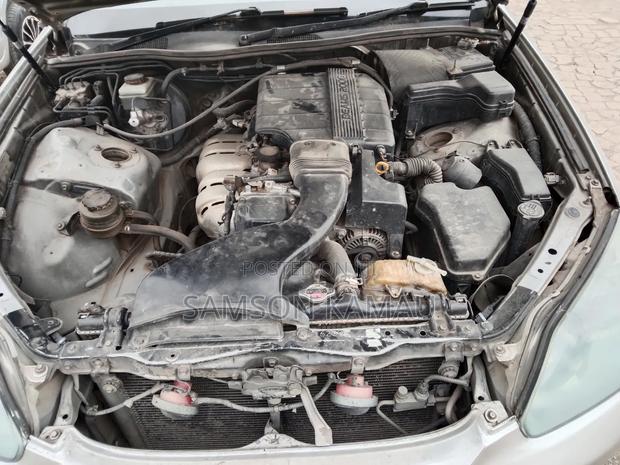 Toyota Mark II 2004 Silver