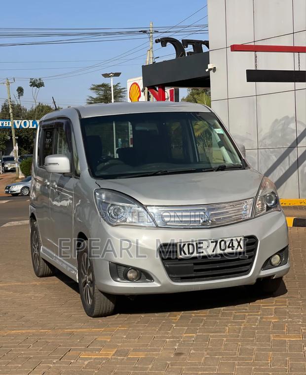 Mitsubishi Delica 2015 Silver
